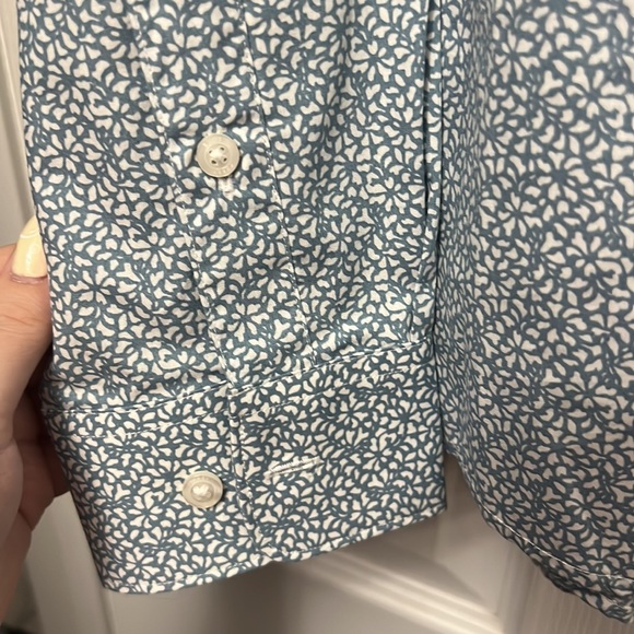 NWT Perry Ellis slim for long sleeve button up - Picture 5 of 6